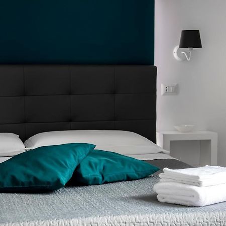Aurora Luxury Rooms Naples Exterior photo